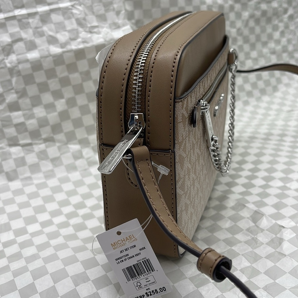 MICHAEL KORS Jet Set Lg Ombré Signature Logo EW Crossbody East West 
Husk 
NWT - Picture 5 of 10